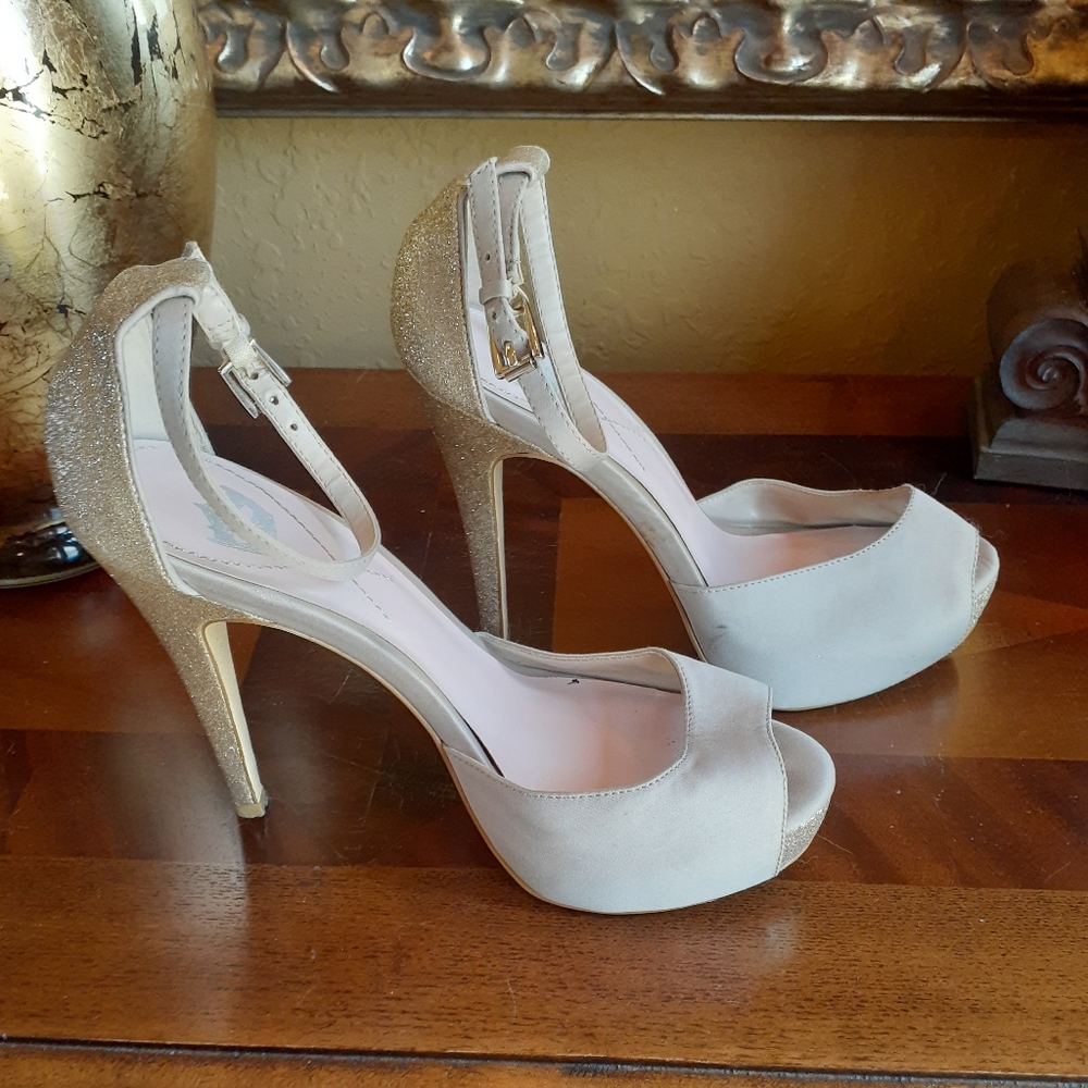 Champagne Nude Glitter Heels
